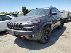 Jeep Vehiculos salvage en venta: 2015 Jeep Cherokee Trailhawk