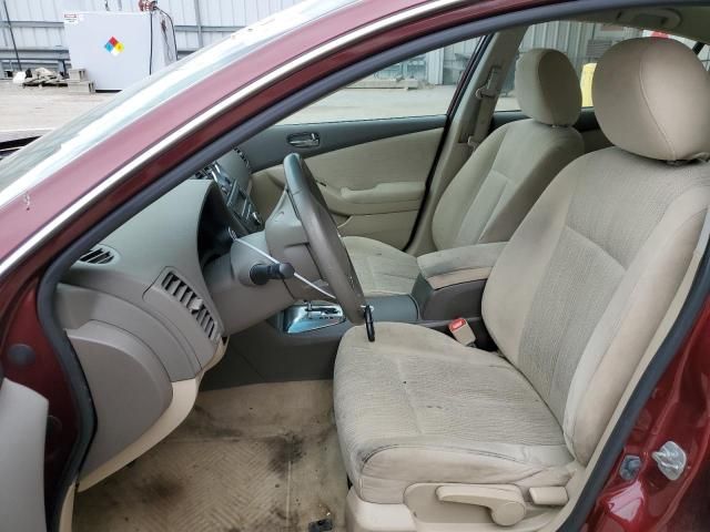 2011 Nissan Altima Base