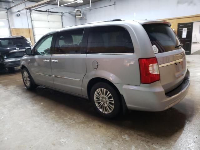 2014 Chrysler Town & Country Touring L