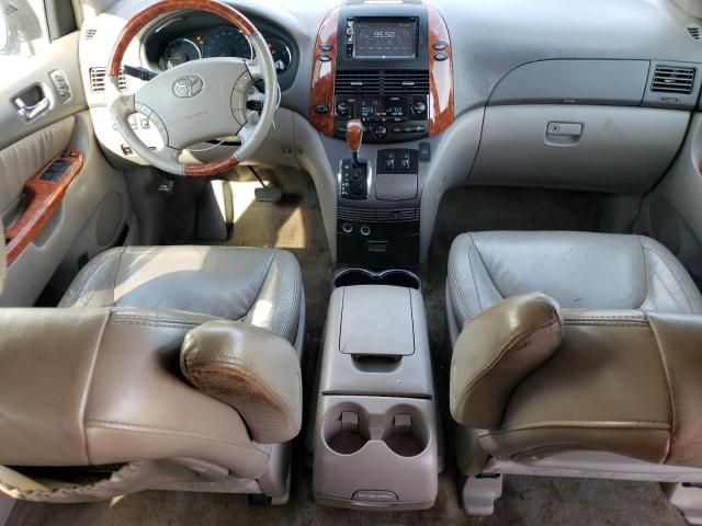 2006 Toyota Sienna XLE