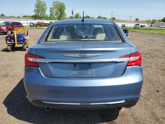 2011 Chrysler 200 Limited