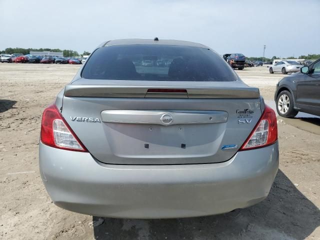 2013 Nissan Versa S