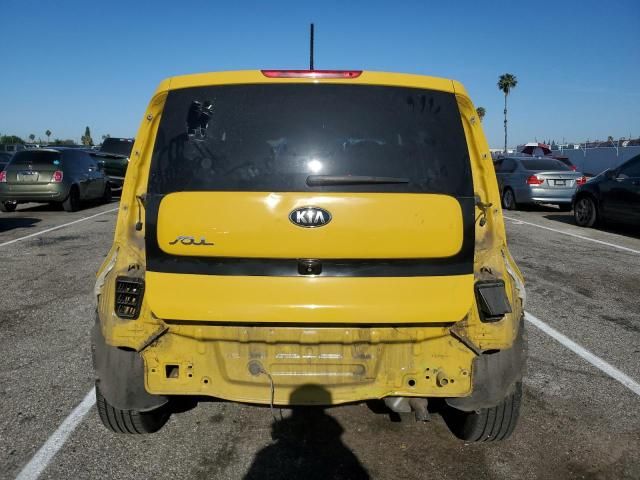 2015 KIA Soul +