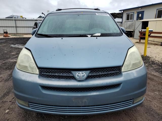 2004 Toyota Sienna XLE