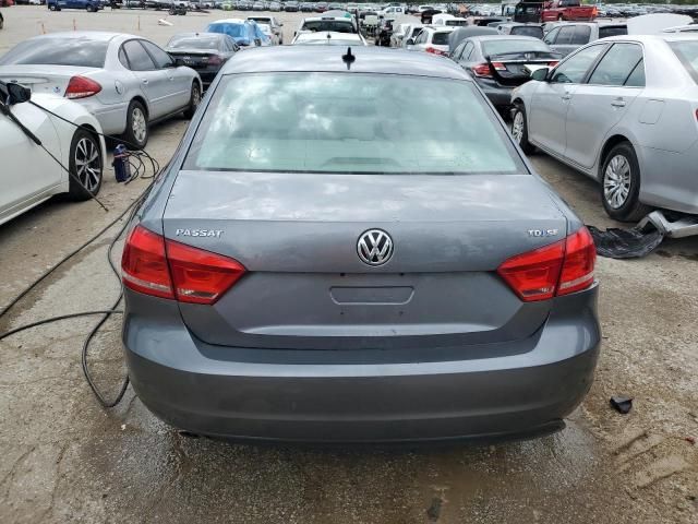 2013 Volkswagen Passat SE