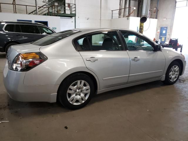 2010 Nissan Altima Base