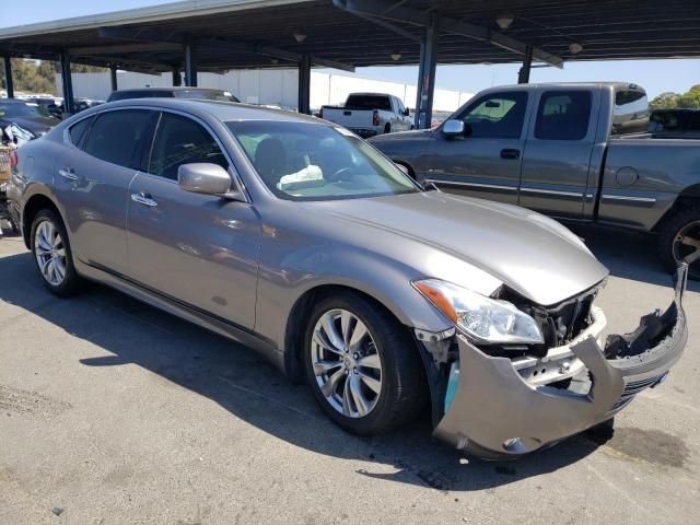 2013 Infiniti M37