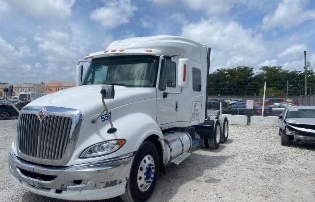 2011 International Prostar Premium