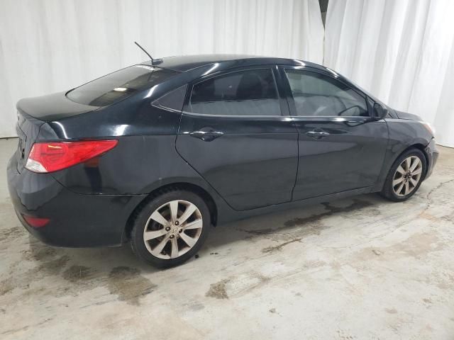 2013 Hyundai Accent GLS