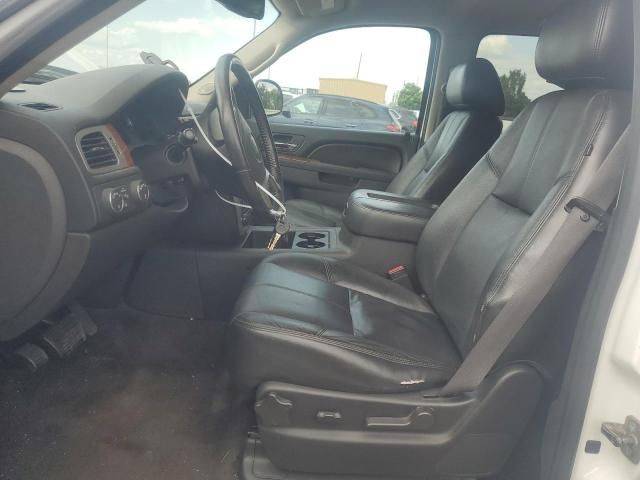 2012 GMC Yukon XL K1500 SLT