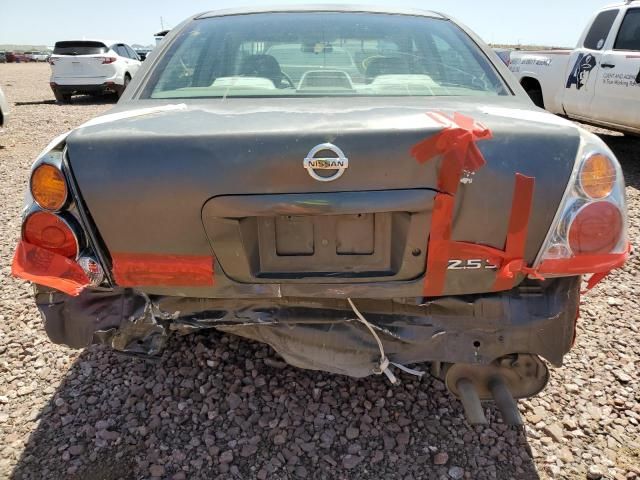 2004 Nissan Altima Base