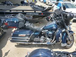 Salvage cars for sale from Copart San Martin, CA: 2002 Harley-Davidson Flhtcui