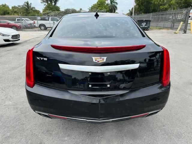 2016 Cadillac XTS Platinum