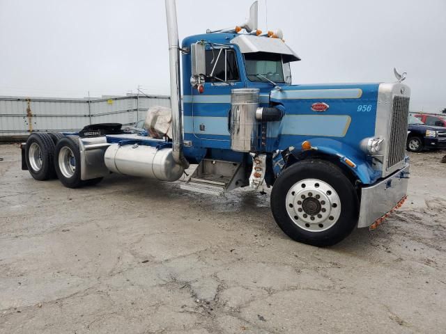 1985 Peterbilt 359