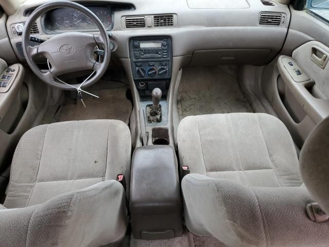 2000 Toyota Camry CE