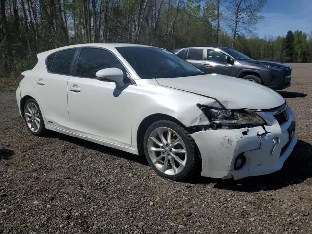 2013 Lexus CT 200