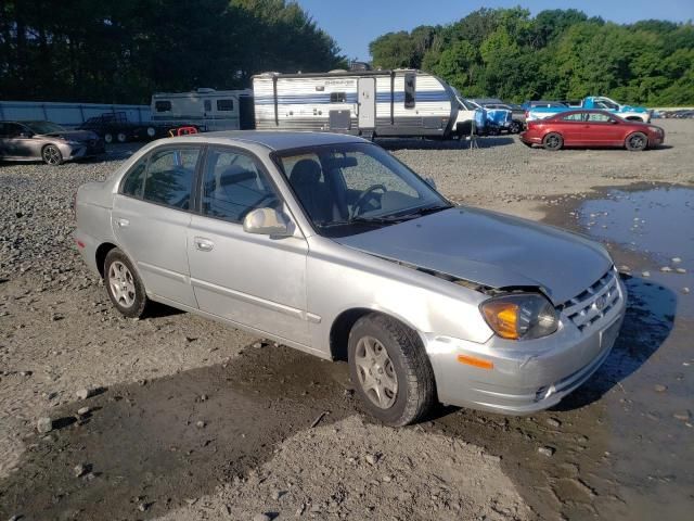 2004 Hyundai Accent GL