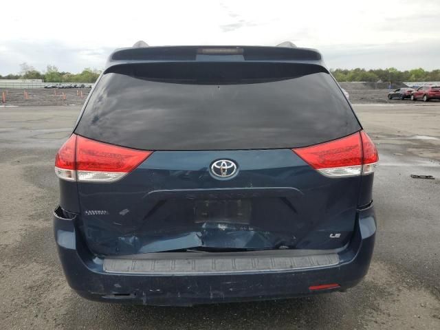 2011 Toyota Sienna LE