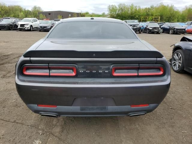 2017 Dodge Challenger SXT