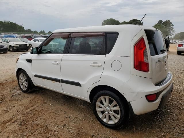 2013 KIA Soul +