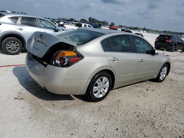 2010 Nissan Altima Base