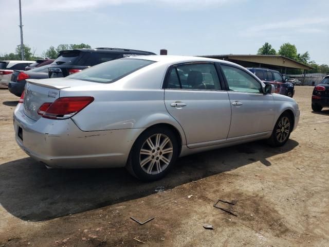 2005 Toyota Avalon XL