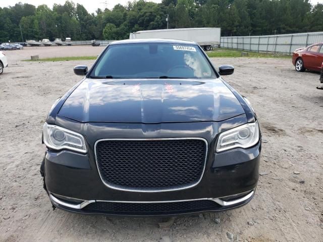 2015 Chrysler 300 Limited