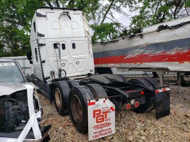 2017 Freightliner Cascadia 125