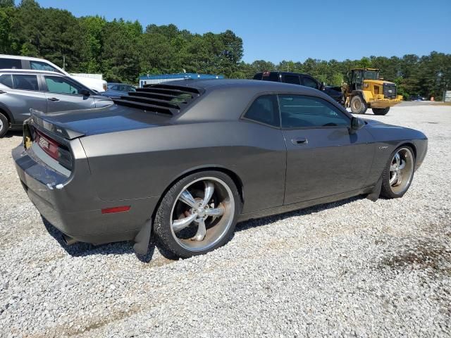 2009 Dodge Challenger SE