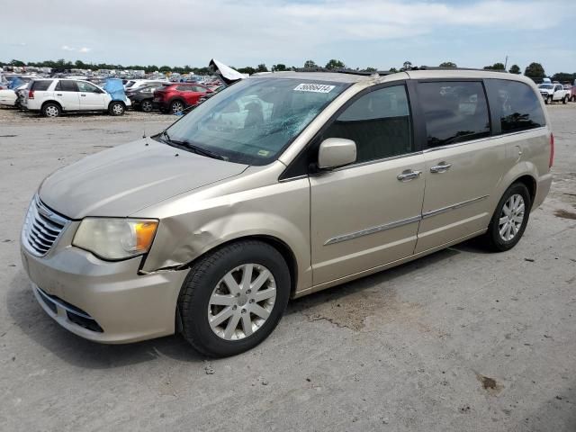 2014 Chrysler Town & Country Touring