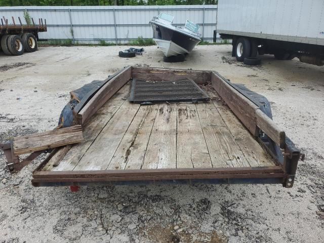 2000 Utility Trailer