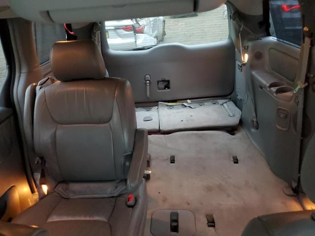 2008 Toyota Sienna XLE