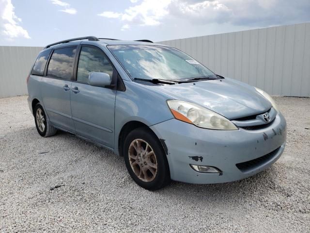 2006 Toyota Sienna XLE