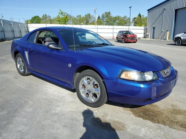 2004 Ford Mustang