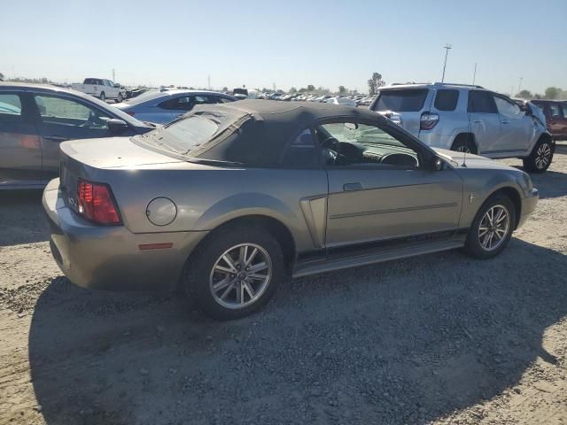 2002 Ford Mustang