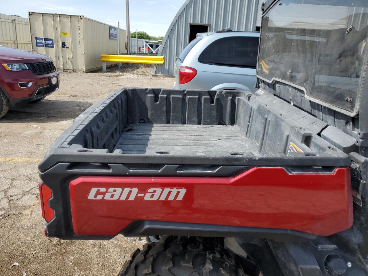 2024 Can-Am Defender