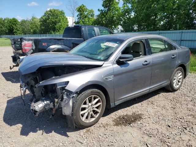 2013 Ford Taurus SE