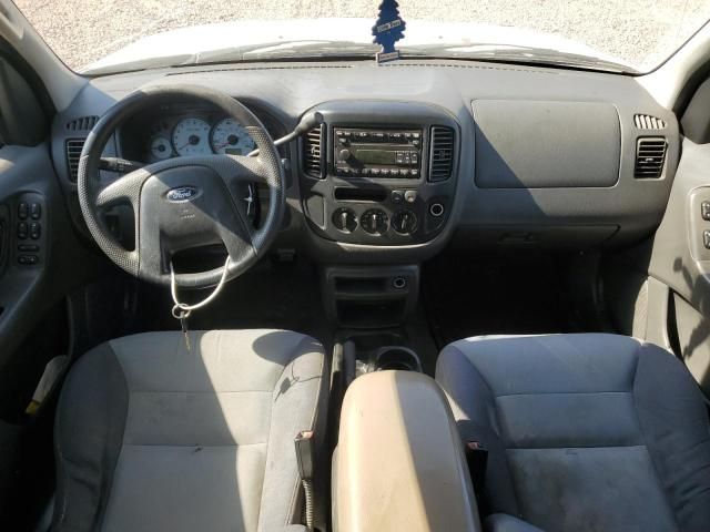 2003 Ford Escape XLS