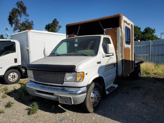 1999 Ford Econoline E450 Super Duty Cutaway Van RV