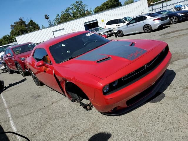 2015 Dodge Challenger SXT