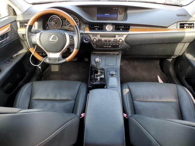 2015 Lexus ES 300H