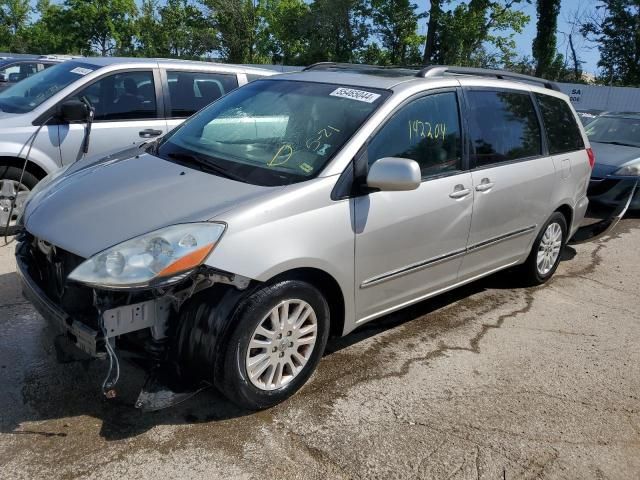 2008 Toyota Sienna XLE