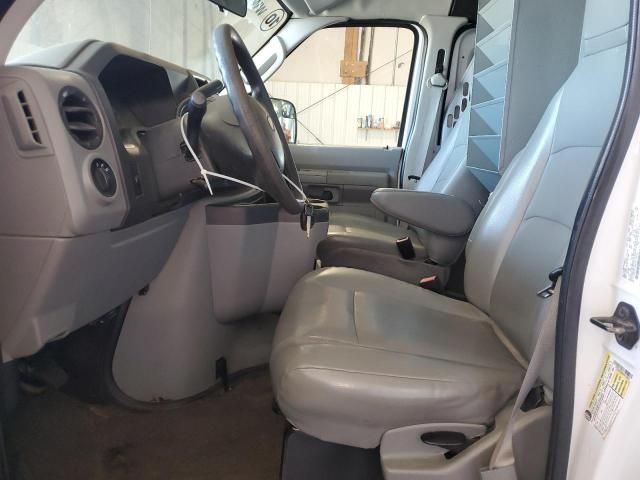 2014 Ford Econoline E250 Van