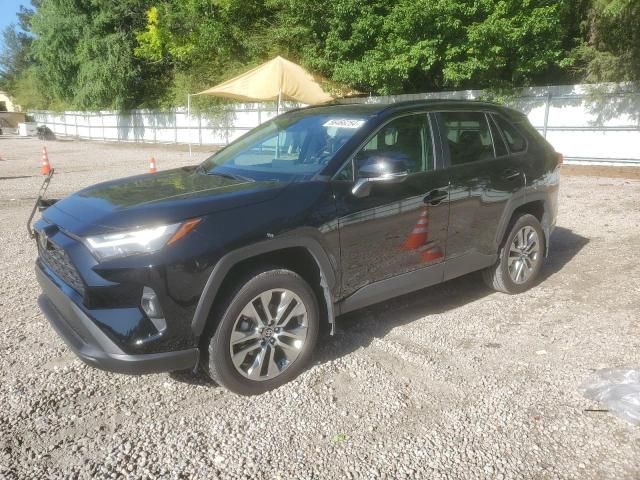 2022 Toyota Rav4 XLE Premium