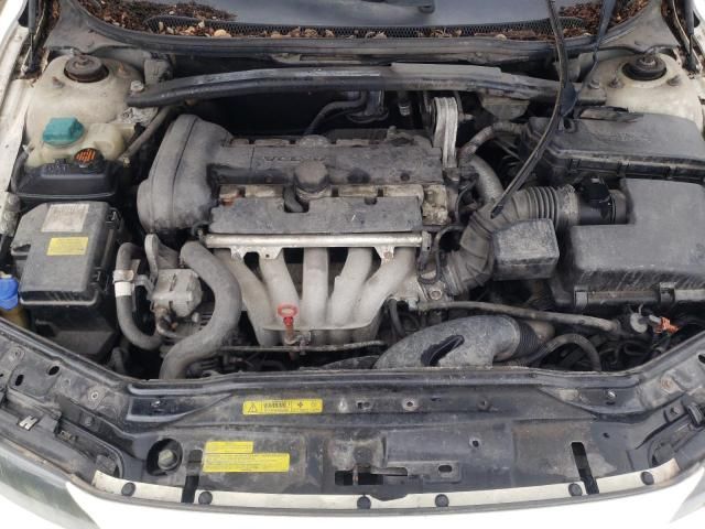 2003 Volvo V70