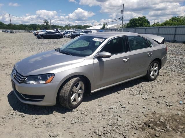 2012 Volkswagen Passat SE