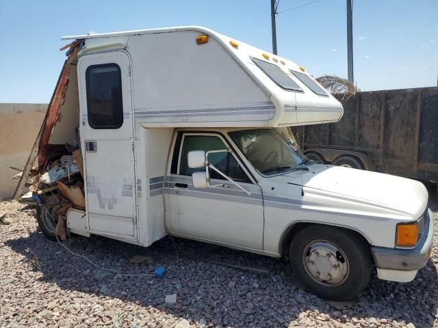 1987 Toyota Pickup Cab Chassis RN75 DLX