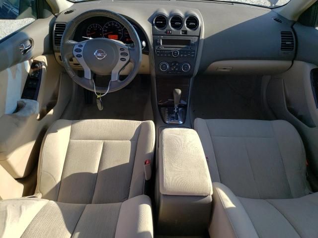 2011 Nissan Altima Base