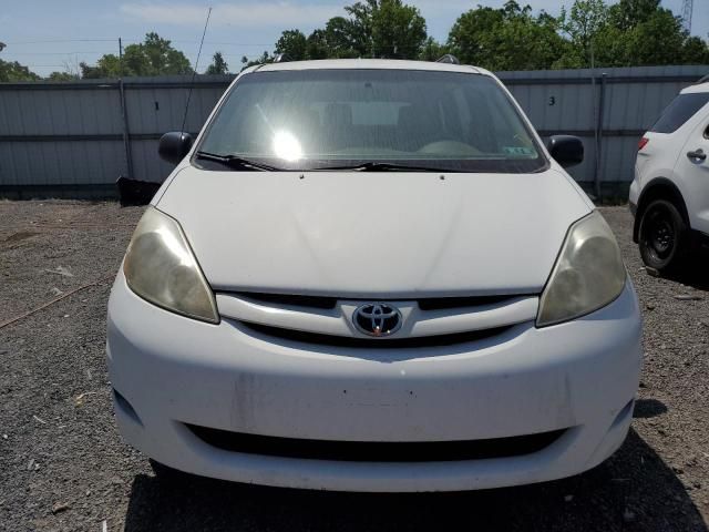 2008 Toyota Sienna CE