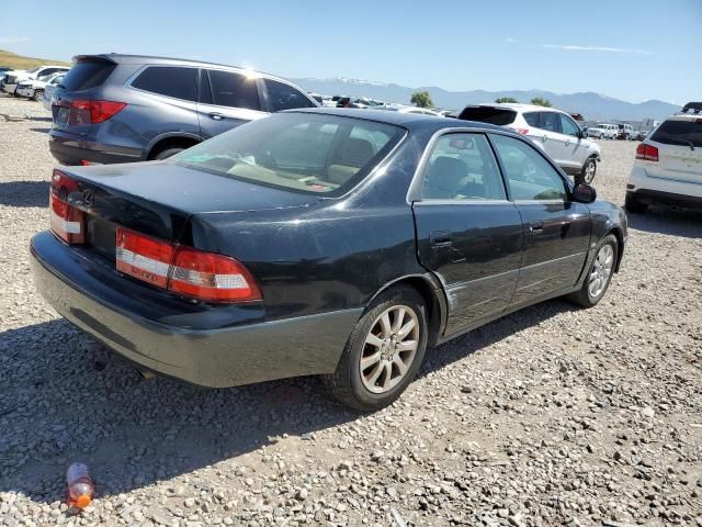 2000 Lexus ES 300